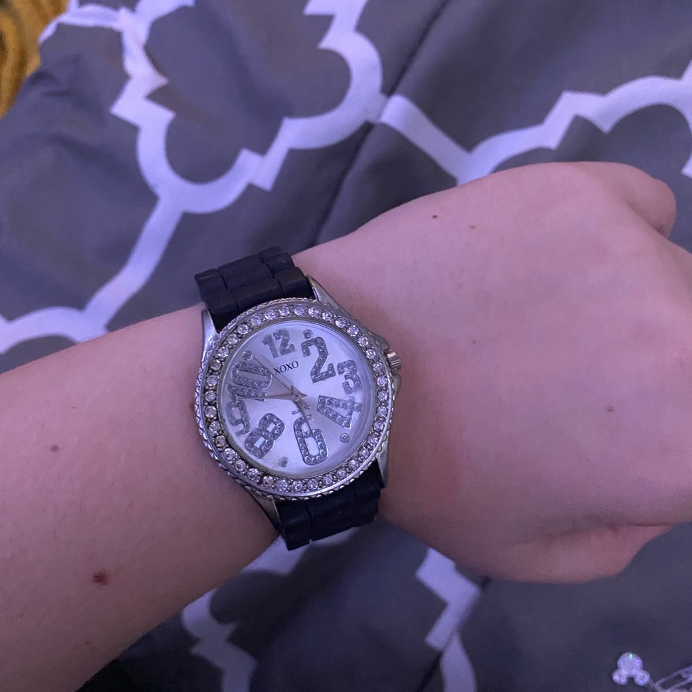 Cute Quarts XoXo watch
